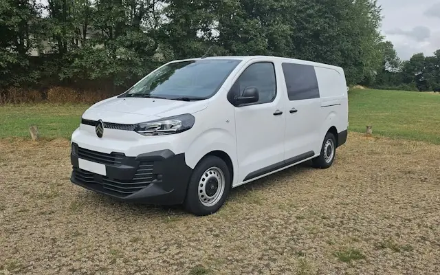 Fourgon utilitaire de location